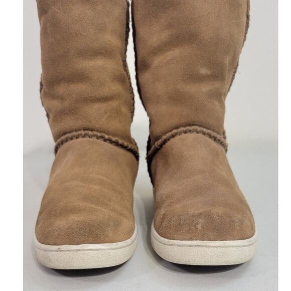 UGG Boots Womens 7 Brown Suede Shealing Sherpa Lined Slip On Casual Warm Boot - Picture 6 of 10